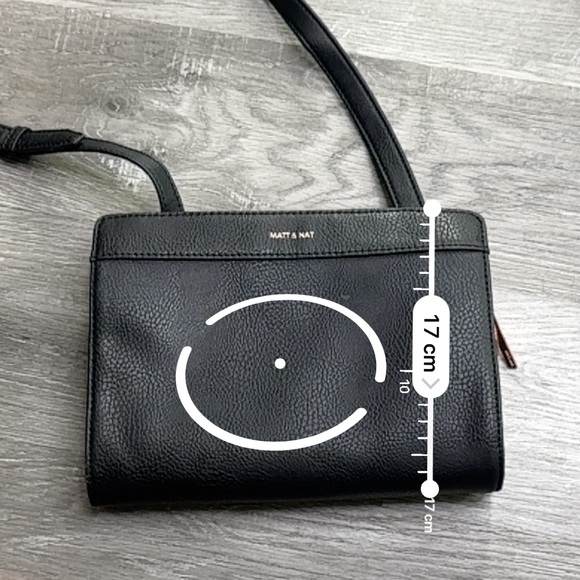 Matt & Nat Crossbody Handbag - Picture 6 of 7